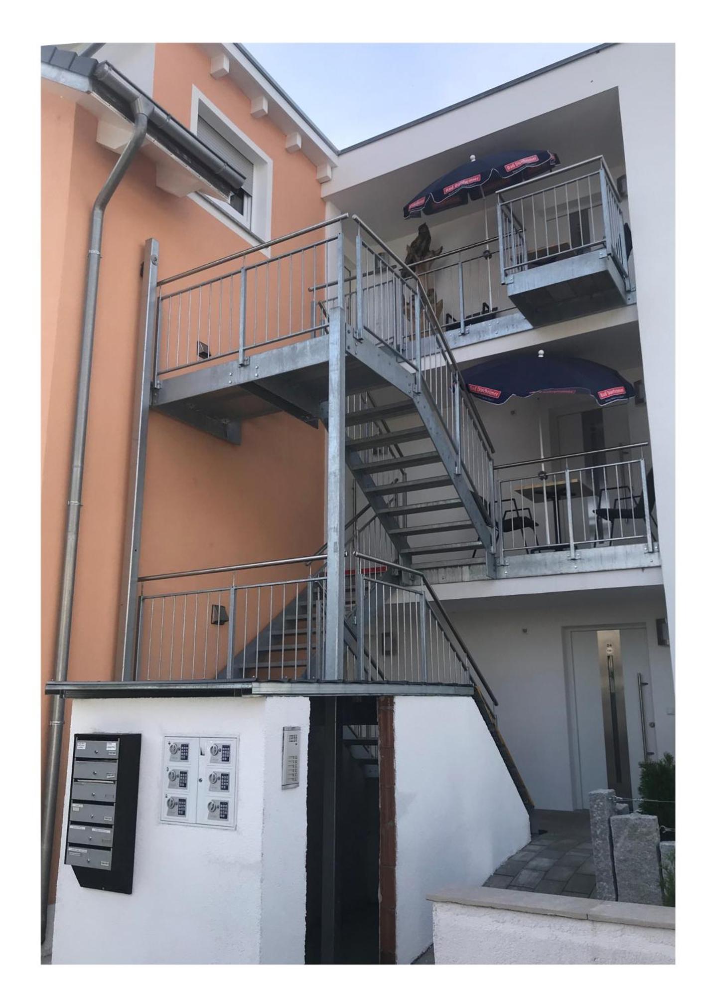 Bodensee Sunshine Zimmer & Apts. Uhldingen-Mühlhofen Eksteriør bilde