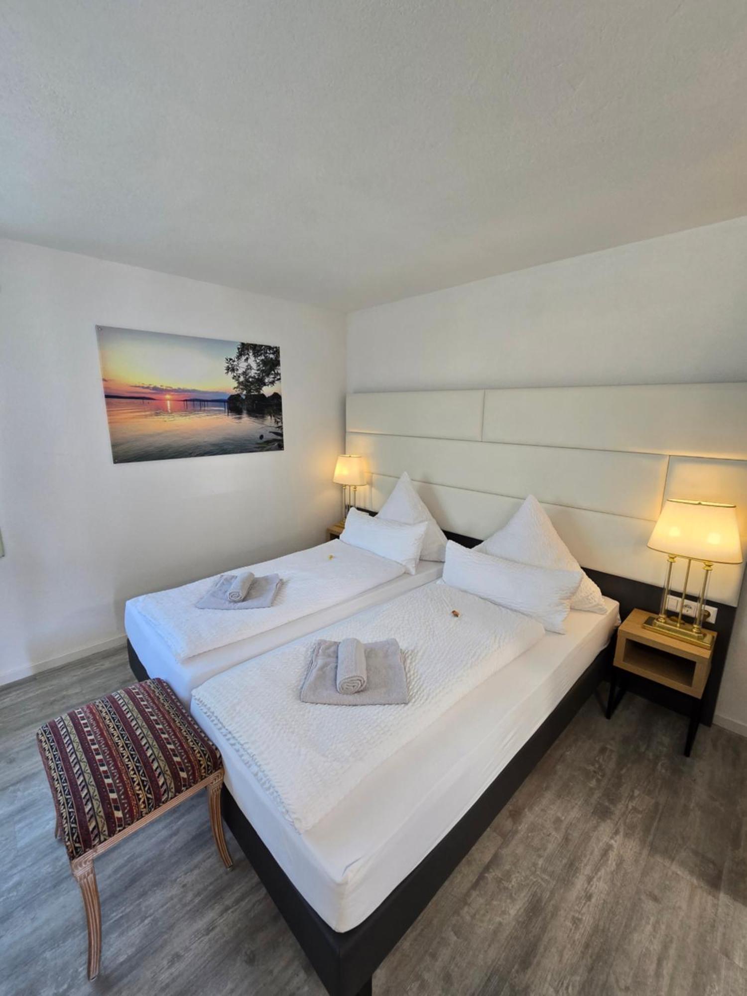 Bodensee Sunshine Zimmer & Apts. Uhldingen-Mühlhofen Eksteriør bilde