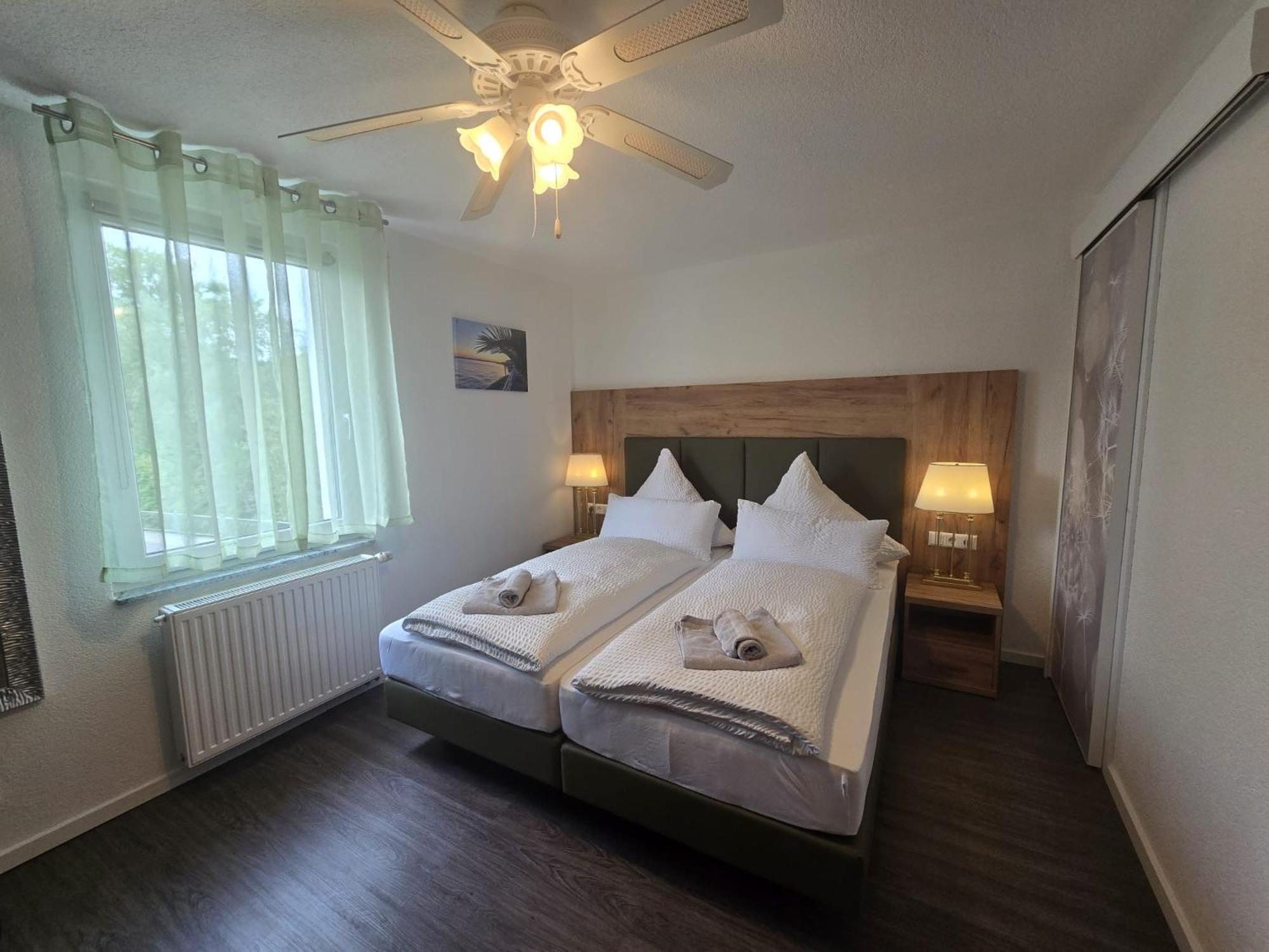 Bodensee Sunshine Zimmer & Apts. Uhldingen-Mühlhofen Eksteriør bilde